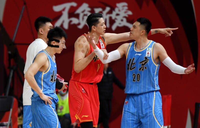 观众将跟随人物的命运转折，紧扣心弦